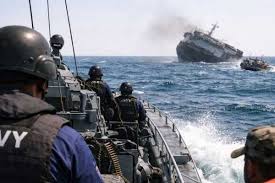 "கொழும்பு துறைமுகத்திற்கு அருகில் மற்றுமொரு ஈரானியக் கப்பலா?" - அரசாங்கம் தெளிவான அறிக்கை வெளியிட வேண்டும் என எதிர்க்கட்சித் தலைவர் வலியுறுத்தல்.